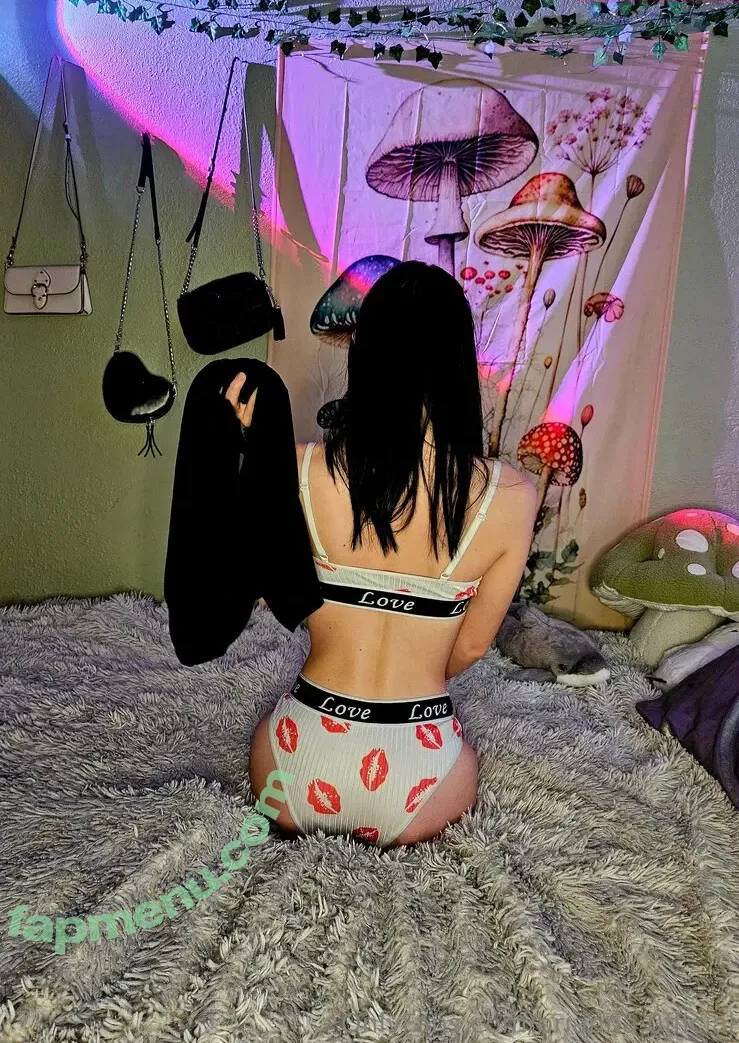 Briannaficial nude photo #0020 (Brianna.Official / brianna.0fficial)