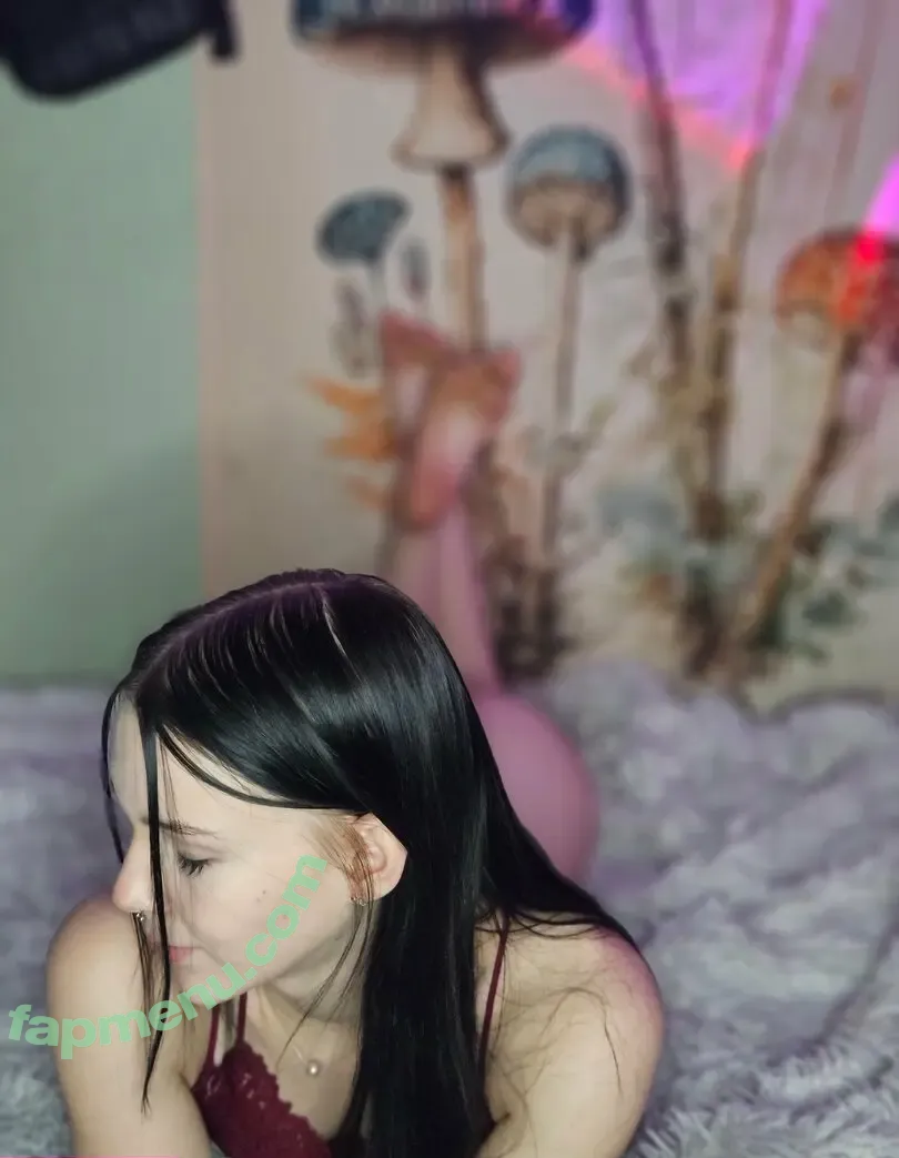 Briannaficial nude photo #0030 (Brianna.Official / brianna.0fficial)