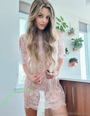  nude photo #0005