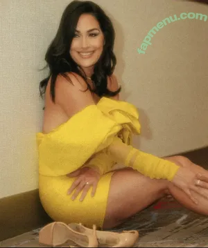 Brie Bella / brie nude photo #0023