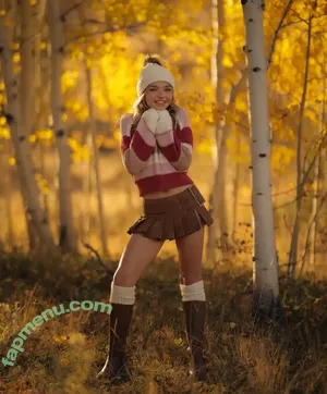 Brie Belle / blairesbigpp / briebellee nude photo #0040