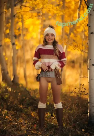 Brie Belle / blairesbigpp / briebellee nude photo #0041