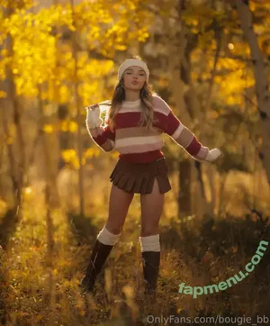 Brie Belle / blairesbigpp / briebellee nude photo #0044