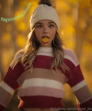 Brie Belle / blairesbigpp / briebellee nude photo #0045