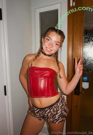 Brie Belle / blairesbigpp / briebellee nude photo #0116