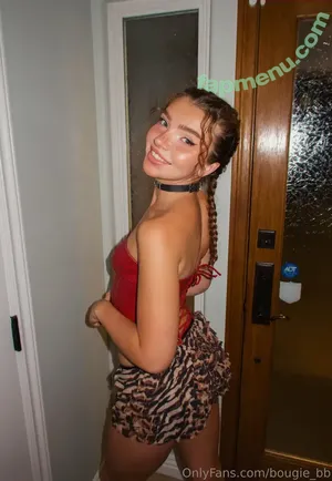 Brie Belle / blairesbigpp / briebellee nude photo #0130