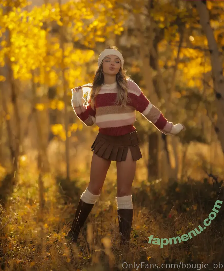 Brie Belle nude photo #0044 (blairesbigpp / briebellee)