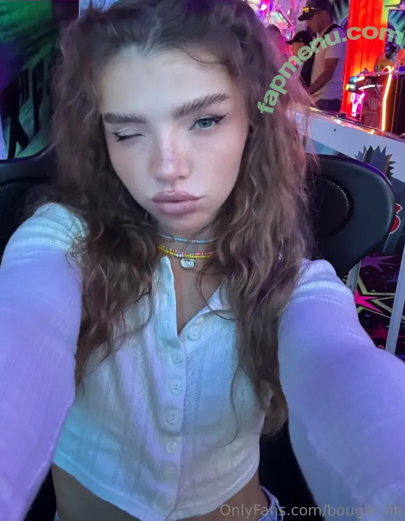 Brie Belle nude photo #0088 (blairesbigpp / briebellee)