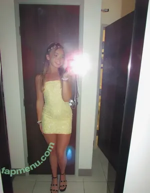 Brie Belle / blairesbigpp / briebellee nude photo #0146