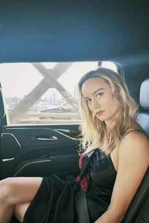 Brie Larson / brielarson nude photo #0061