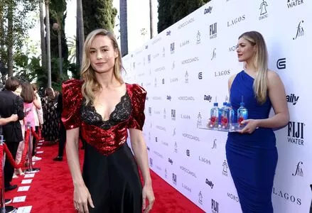 Brie Larson / brielarson nude photo #0075