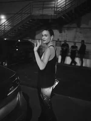 Brie Larson / brielarson nude photo #0137