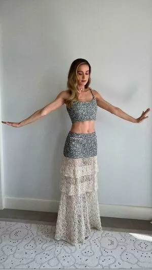 Brie Larson / brielarson nude photo #0193