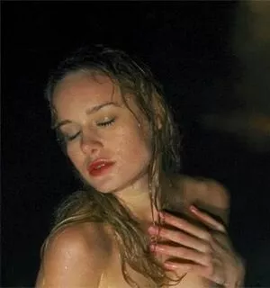 Brie Larson / brielarson nude photo #0282