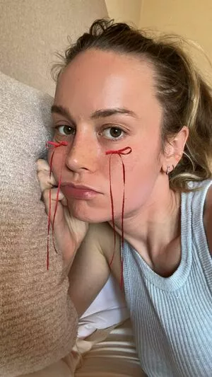 Brie Larson / brielarson nude photo #0289