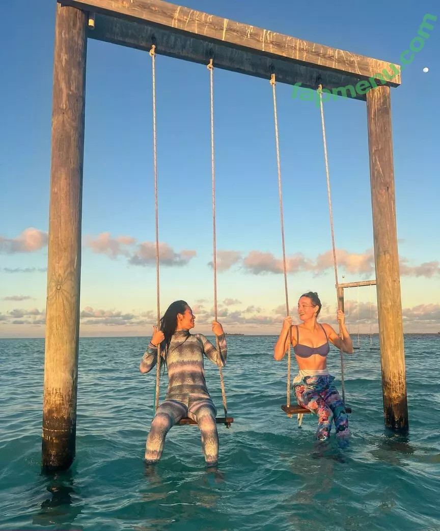 Brie Larson nude photo #0001 (brielarson)