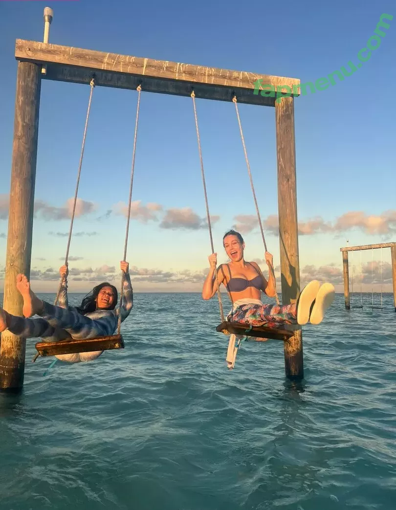 Brie Larson nude photo #0004 (brielarson)