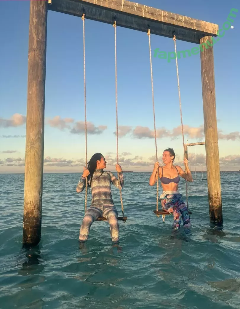 Brie Larson nude photo #0005 (brielarson)