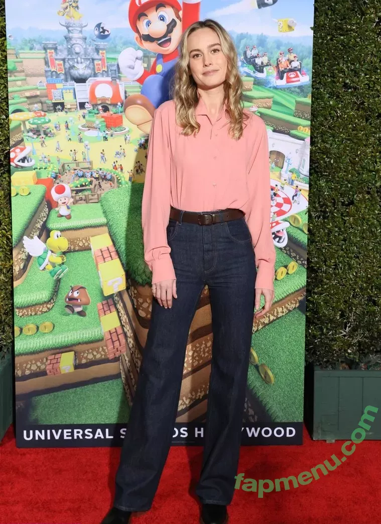 Brie Larson nude photo #0015 (brielarson)