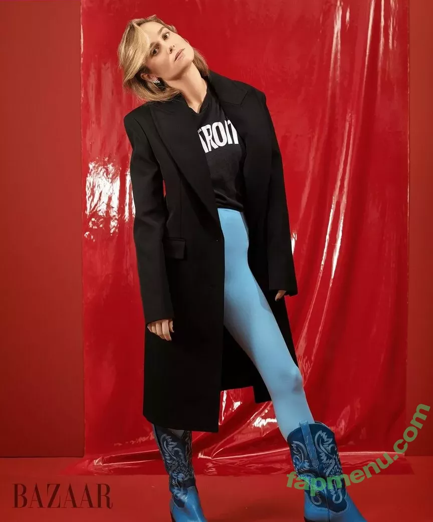 Brie Larson nude photo #0036 (brielarson)