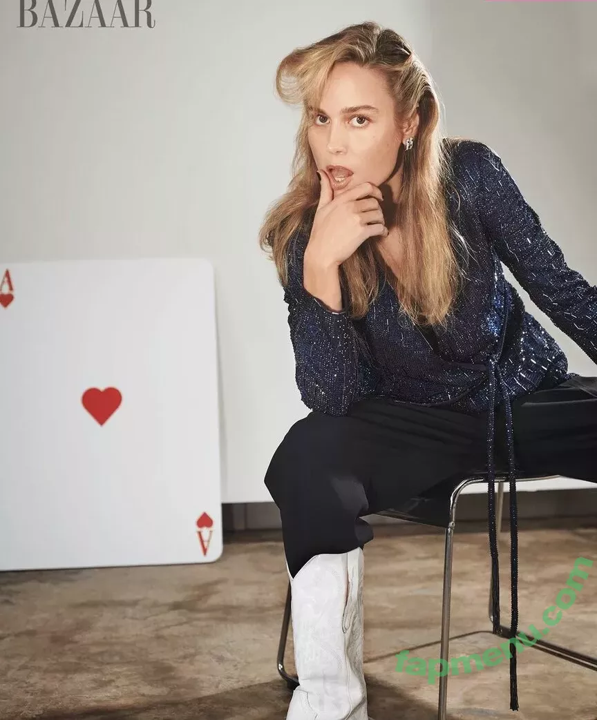 Brie Larson nude photo #0037 (brielarson)