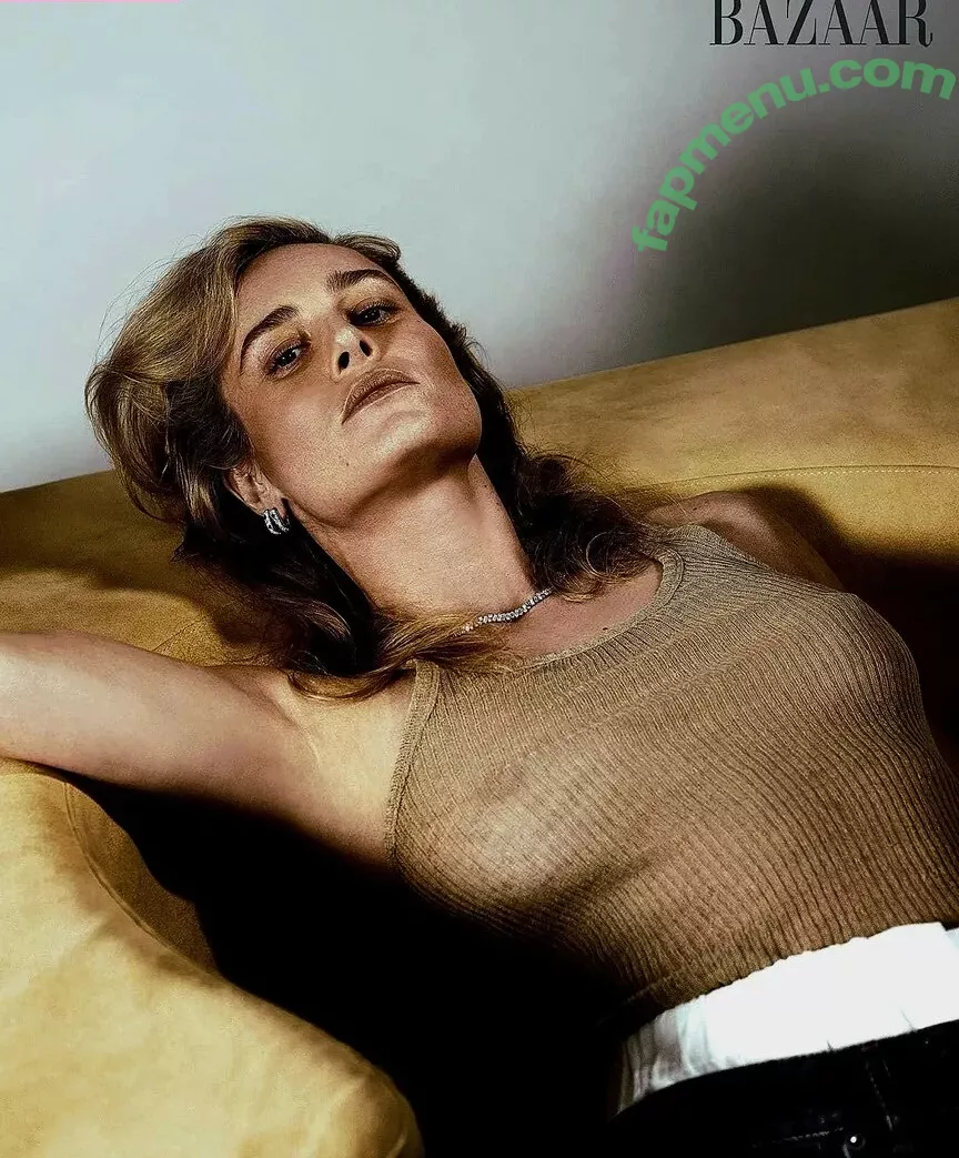 Brie Larson nude photo #0056 (brielarson)