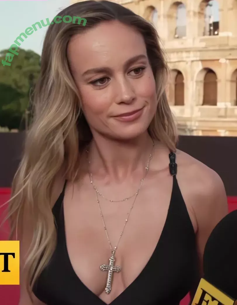 Brie Larson nude photo #0122 (brielarson)