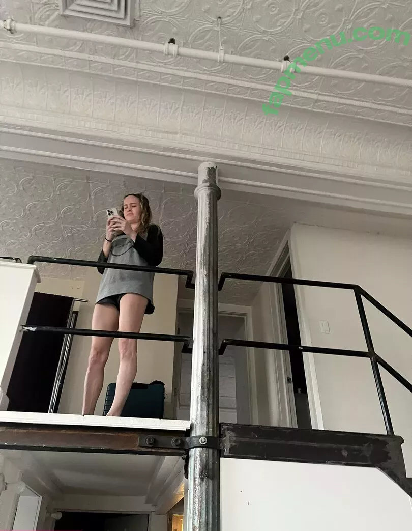 Brie Larson nude photo #0280 (brielarson)