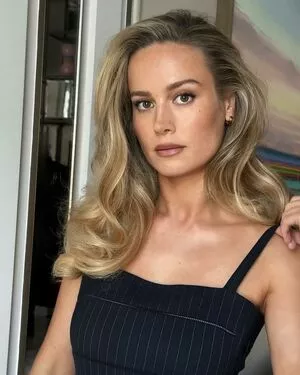 Brie Larson / brielarson nude photo #1362