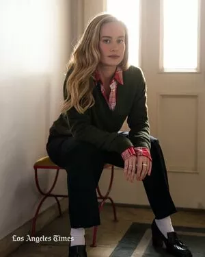 Brie Larson / brielarson nude photo #1451