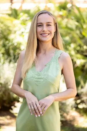 Brie Larson / brielarson nude photo #1475