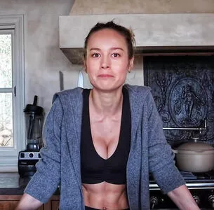 Brie Larson / brielarson nude photo #1498