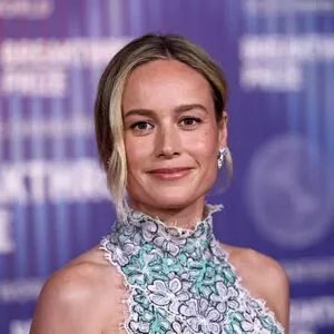 Brie Larson / brielarson nude photo #1517