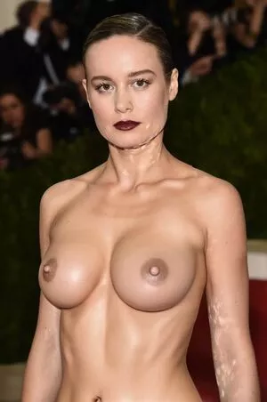 Brie Larson / brielarson nude photo #1613