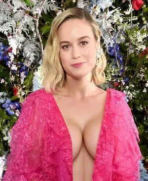Brie Larson / brielarson nude photo #1640