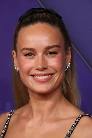 Brie Larson / brielarson nude photo #1701