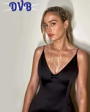 Brie Larson / brielarson nude photo #1753