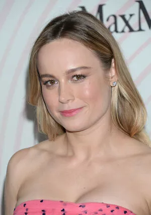 Brie Larson / brielarson nude photo #1804