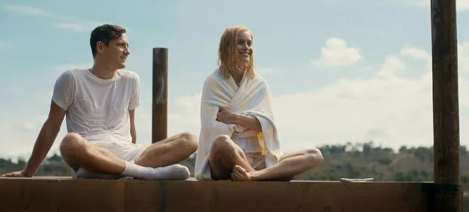 Brie Larson / brielarson / finalgirleph nude photo #1914