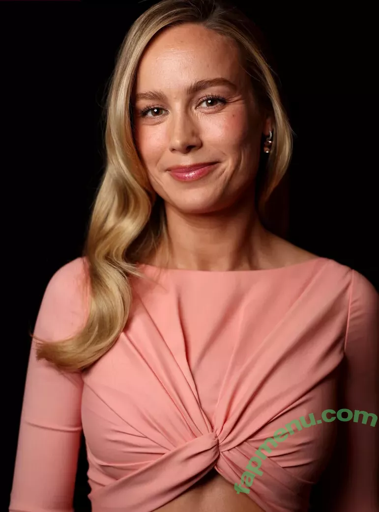 Brie Larson nude photo #1463 (brielarson)