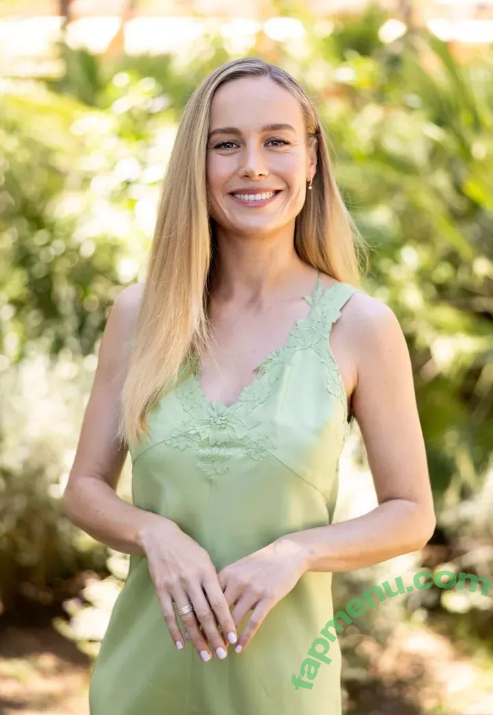 Brie Larson nude photo #1475 (brielarson)