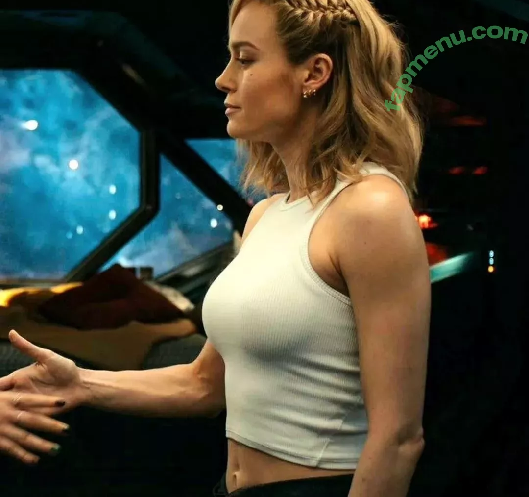 Brie Larson nude photo #1502 (brielarson)