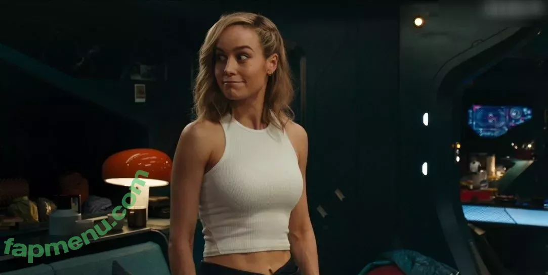 Brie Larson nude photo #1503 (brielarson)