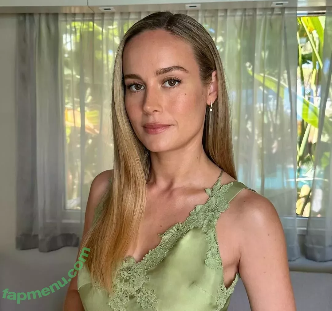 Brie Larson nude photo #1514 (brielarson)