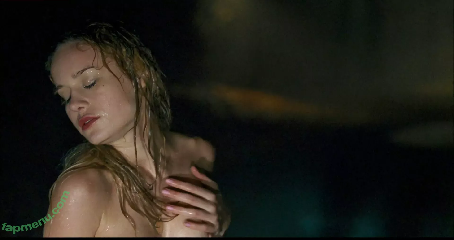 Brie Larson nude photo #1580 (brielarson)