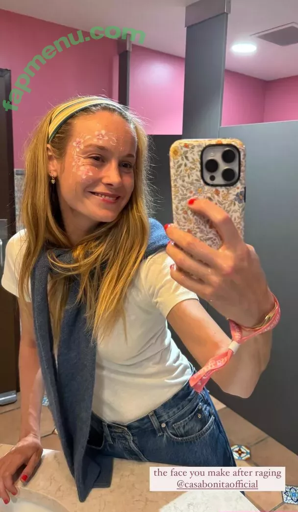 Brie Larson nude photo #1626 (brielarson)