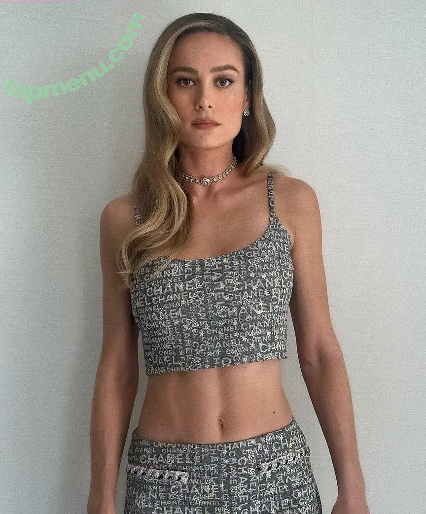 Brie Larson nude photo #1634 (brielarson)