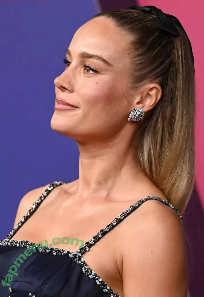 Brie Larson nude photo #1688 (brielarson)