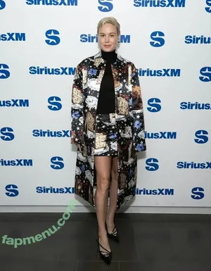 Brie Larson / brielarson nude photo #2189