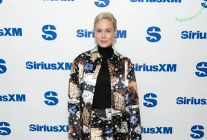 Brie Larson / brielarson nude photo #2205